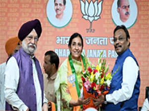 ex-ias-parampal-kaur-fielded-from-bhatinda-as-bjp-candidate
